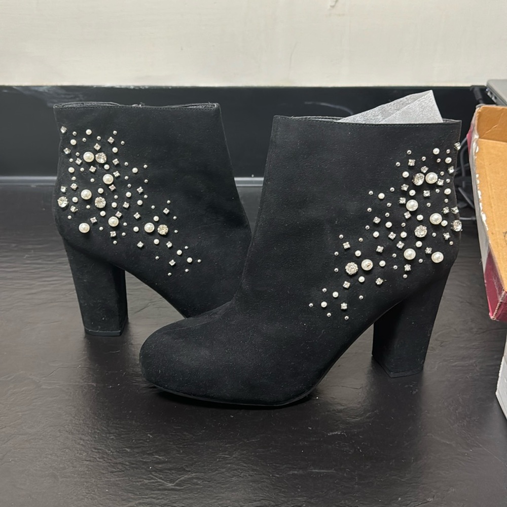 NWOT Embellished Black High Heel Booties